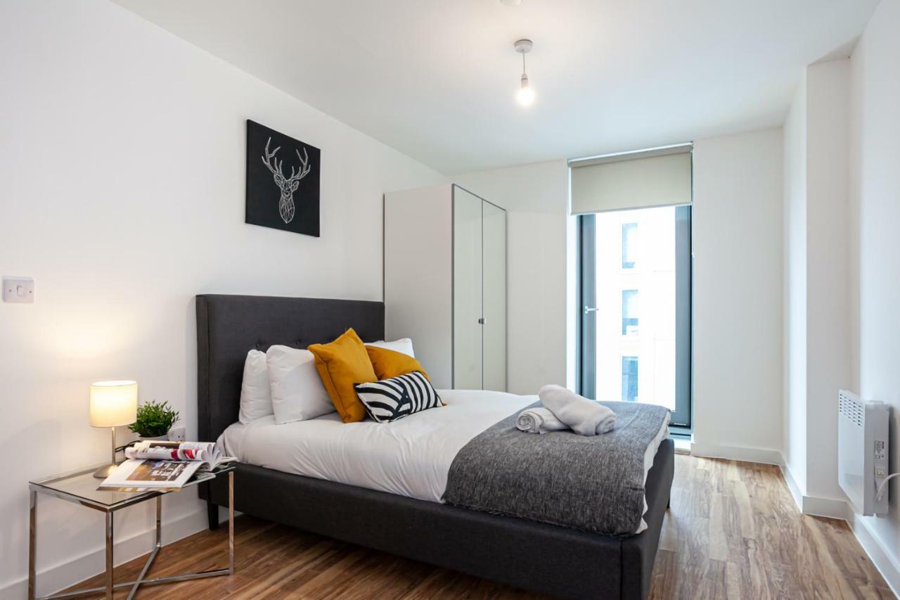X1 Apartments Salford Quays מראה חיצוני תמונה